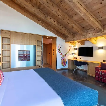 Hotel W 5*