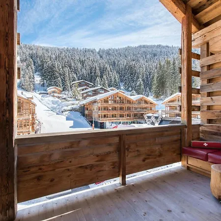 Hotel W 5*