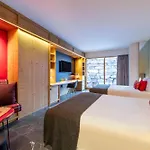 Hotel W 5*